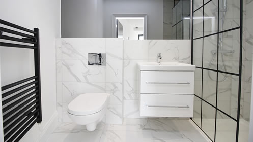 Breck_Point_Poulton_Master_En_Suite